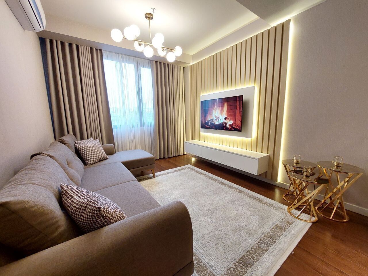 The Most Stylish Flat In Town Apt. 73