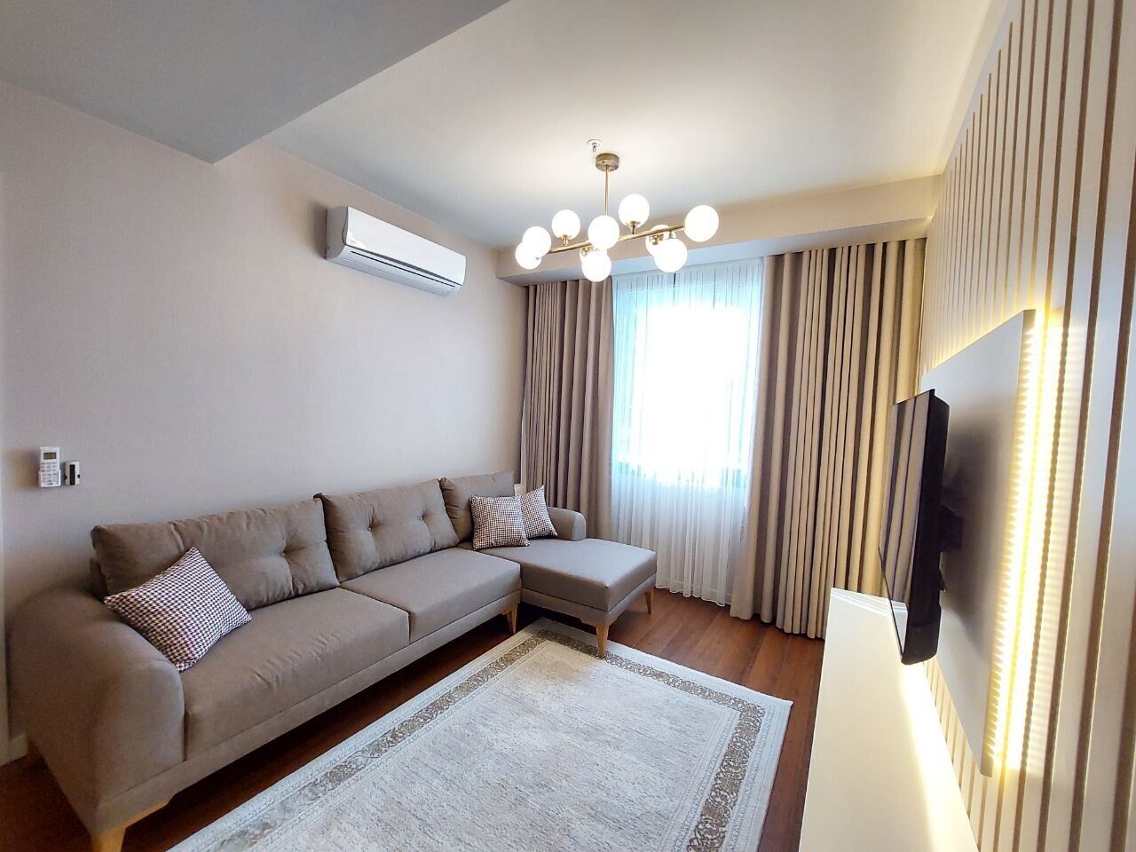 The Most Stylish Flat In Town Apt. 73