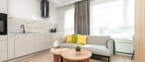 Apartment | 1 bedroom, iron/ironing board, cribs/infant beds, free WiFi