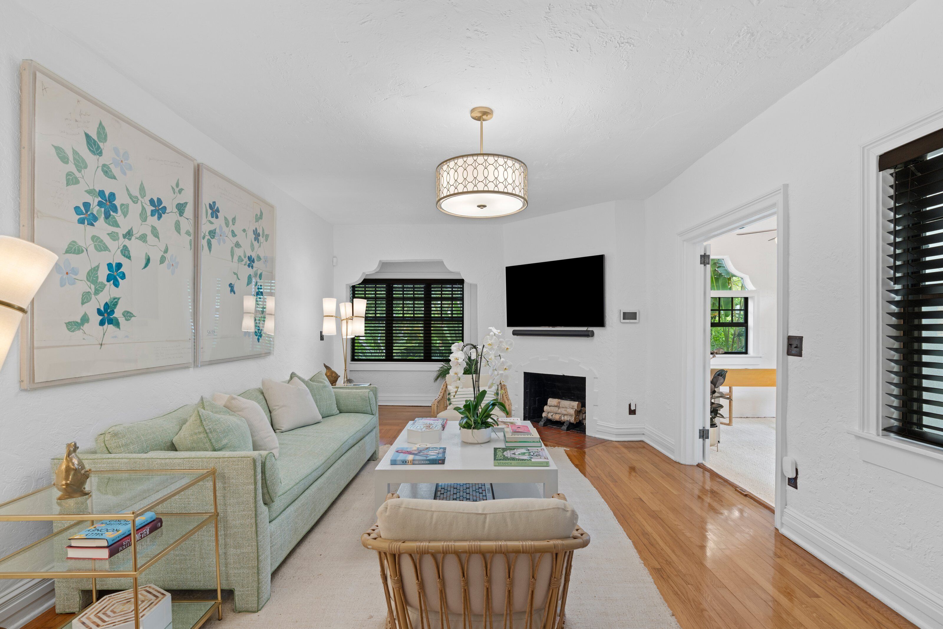 Smart TV, books, offices, printers