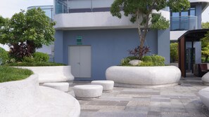 Courtyard - The Matrix One Managed by Anstay Residence (Hanoi)
