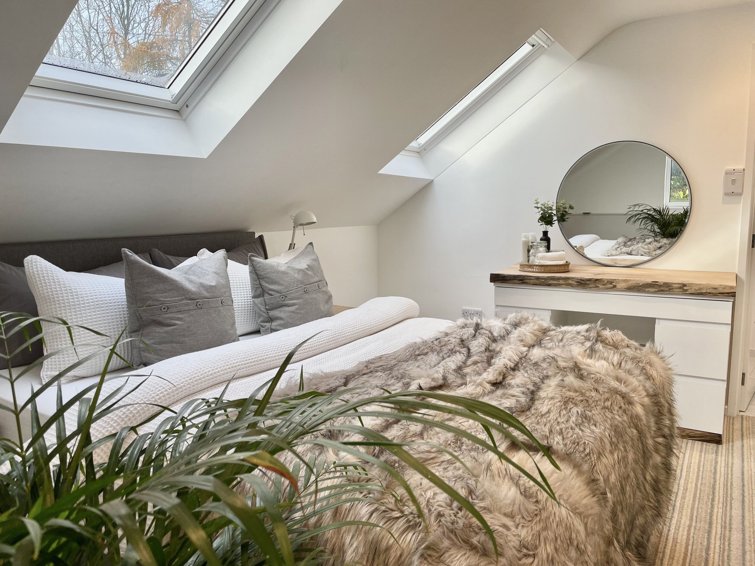 1 quarto, individualmente decorados, individualmente mobiliados