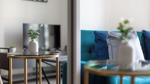 1 chambre, literie hypoallergénique, fer et planche à repasser