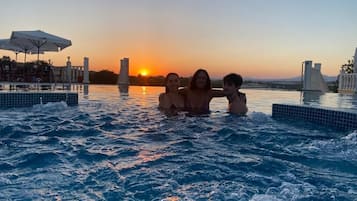 Seasonal outdoor pool