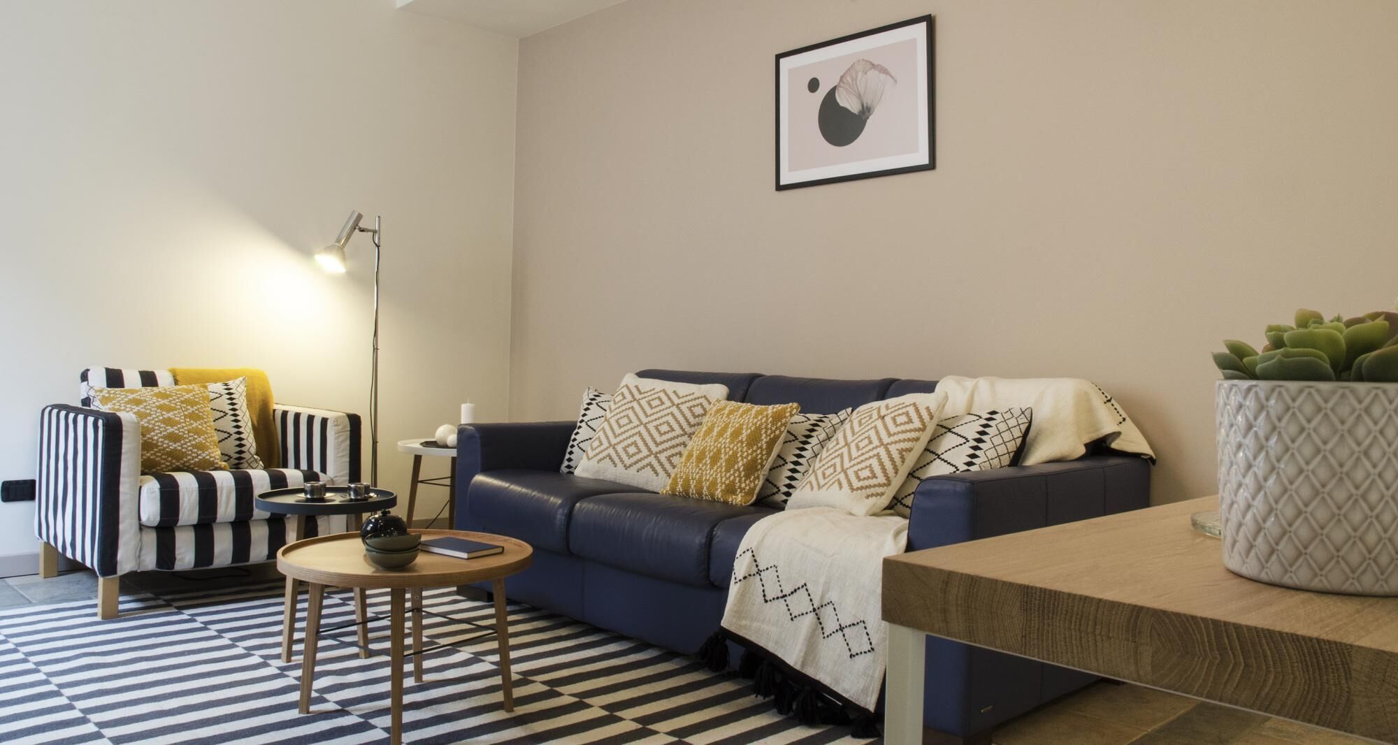 Charming Modern Apartment