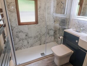 Cottage | Bathroom