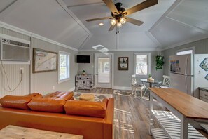 Interior - Down Point Hideaway - Ocracoke Island (Ocracoke)