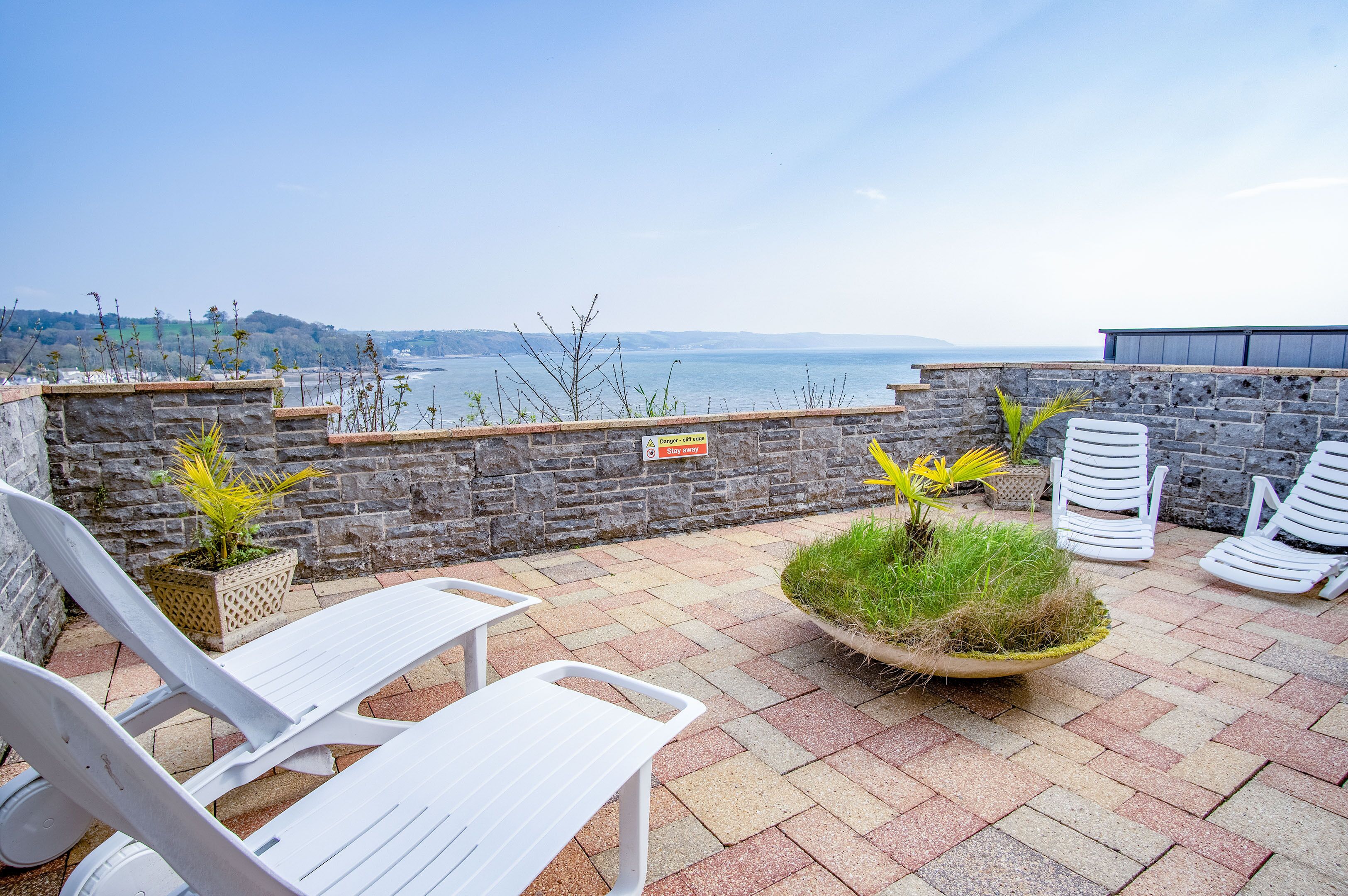 Beach View - 3 Bedroom Holiday Home - Saundersfoot