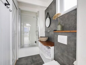 Towels - Harboursuite Woudsend incl. motorboot by Interhome (Woudsend)