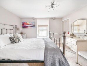 3 bedrooms, WiFi