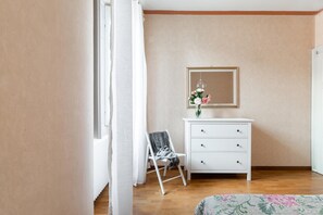 Apartment | 3 bedrooms - Villa Pellegrini Sormani - Casa Elisabeth (Albese con Cassano)