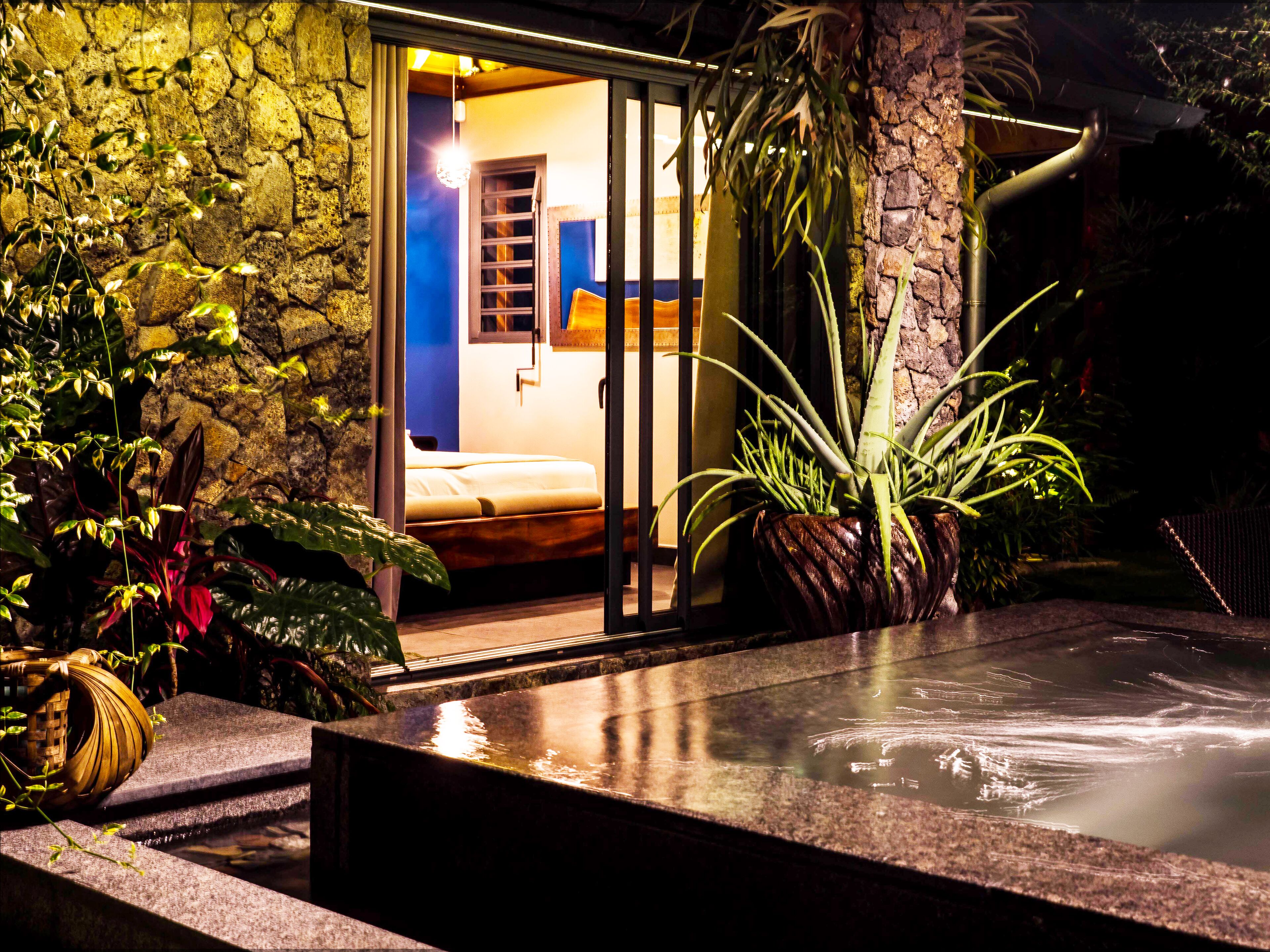 屋外プール、温水プール