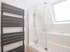 Shower - The White House (Weymouth)