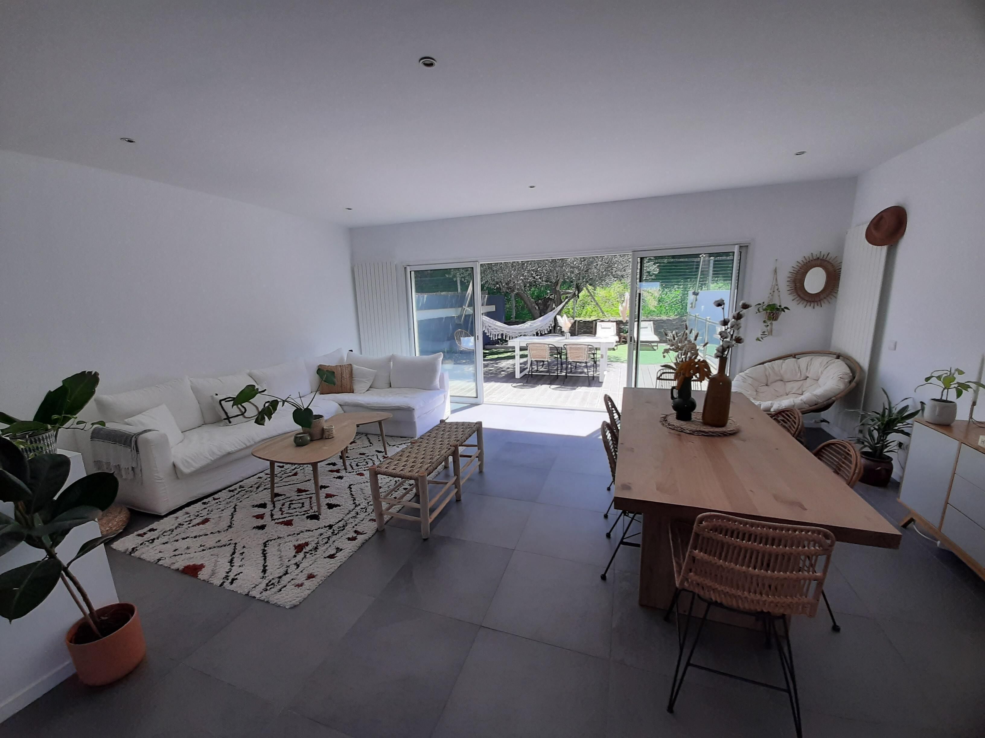 Magnifique Villa de 160m2 Avec Piscine Proche de la mer de Canet