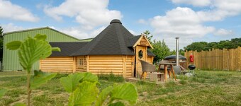 Kota à la ferme avec bain nordique