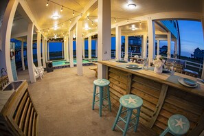 Outdoor dining - New! Gulfwinds - Beachfront, Heated saltwater pool & spa, 3BR/2Ba, dog-friendly! (Crystal Beach)