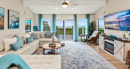 New! Gulfwinds - Beachfront, Heated saltwater pool & spa, 3BR/2Ba, dog-friendly!