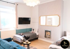 3 Schlafzimmer, Bügeleisen/Bügelbrett, WLAN, Bettwäsche