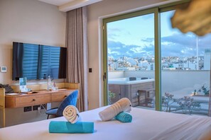 Premium bedding, minibar, in-room safe, individually decorated - DOMS Boutique Living (Mellieha)