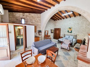 Studio Standard | Bureau, espace de travail pour ordinateurs portables