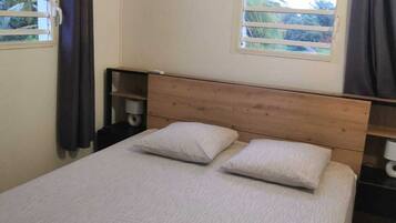 2 chambres, lit parapluie, Wi-Fi, draps fournis