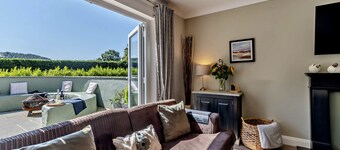 WILLOW LODGE - Wolfscastle