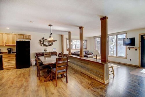 Mountainside #95 | Ski-In/Ski-Out Granby Ranch | Private Hot Tub | 2BR Sleeps 6