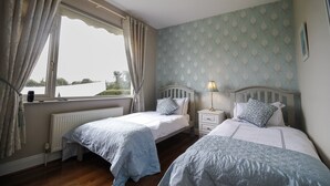 3 Schlafzimmer, Bügeleisen/Bügelbrett, kostenloses WLAN, Bettwäsche