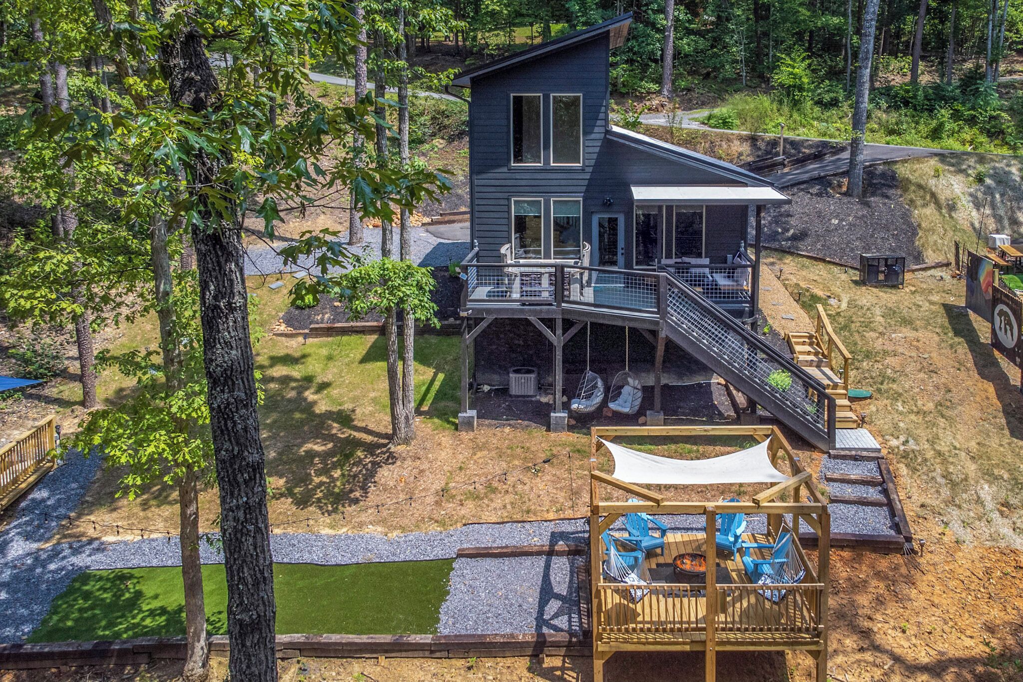 Mountain Cabin Retreat w/ Hot Tub, Fire Pits & BBQ