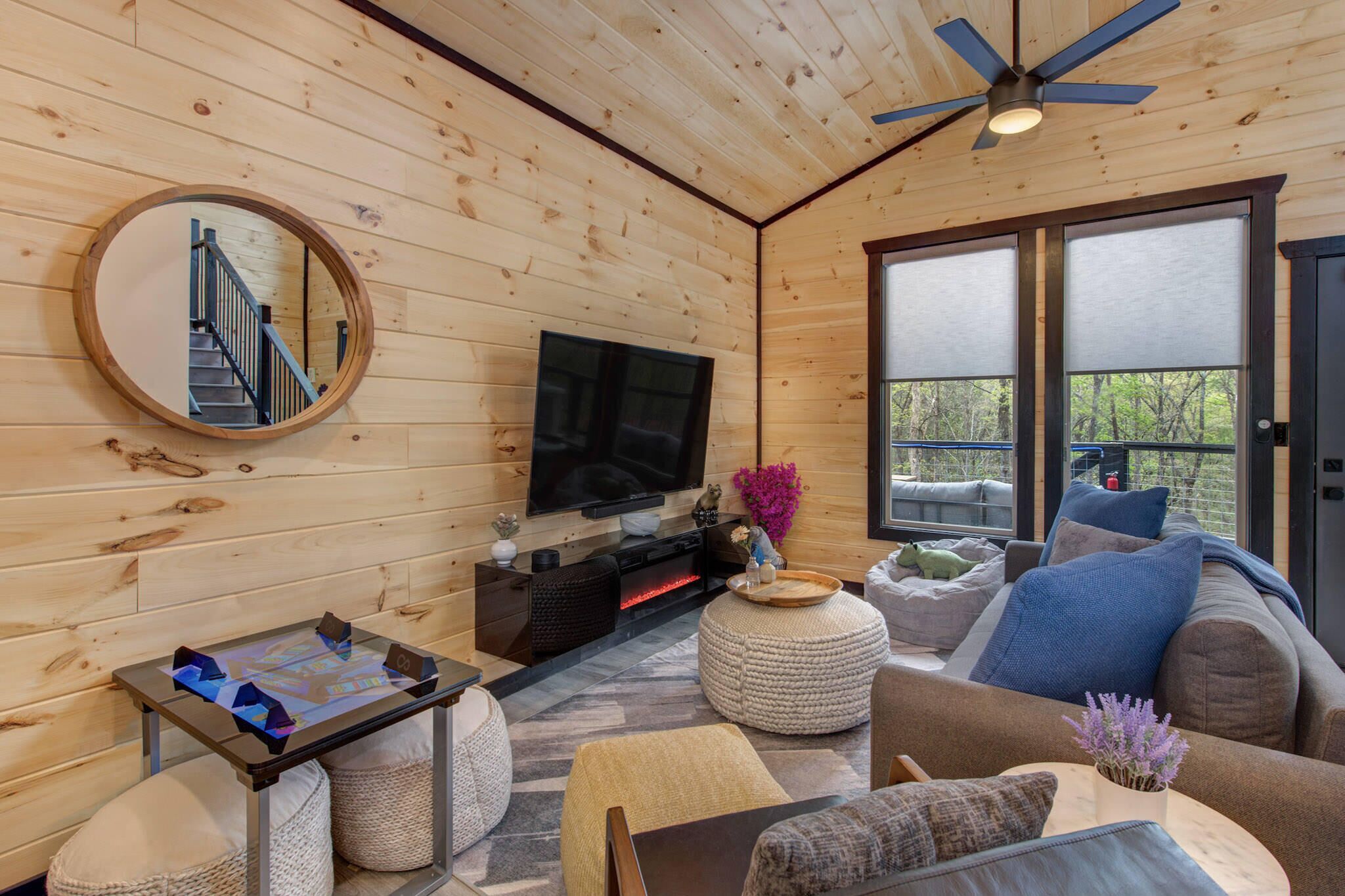 Mountain Cabin Retreat w/ Hot Tub, Fire Pits & BBQ