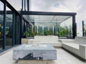 Terrace/patio - w* | Cool Loft in Unique Building in San Patricio (Bogotá)