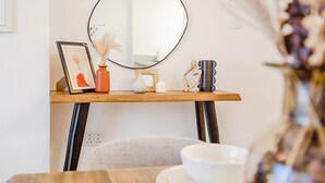 Unclassified image, 5 of 31, button - Rustic 1BR with Urban Views (Abu Dhabi)