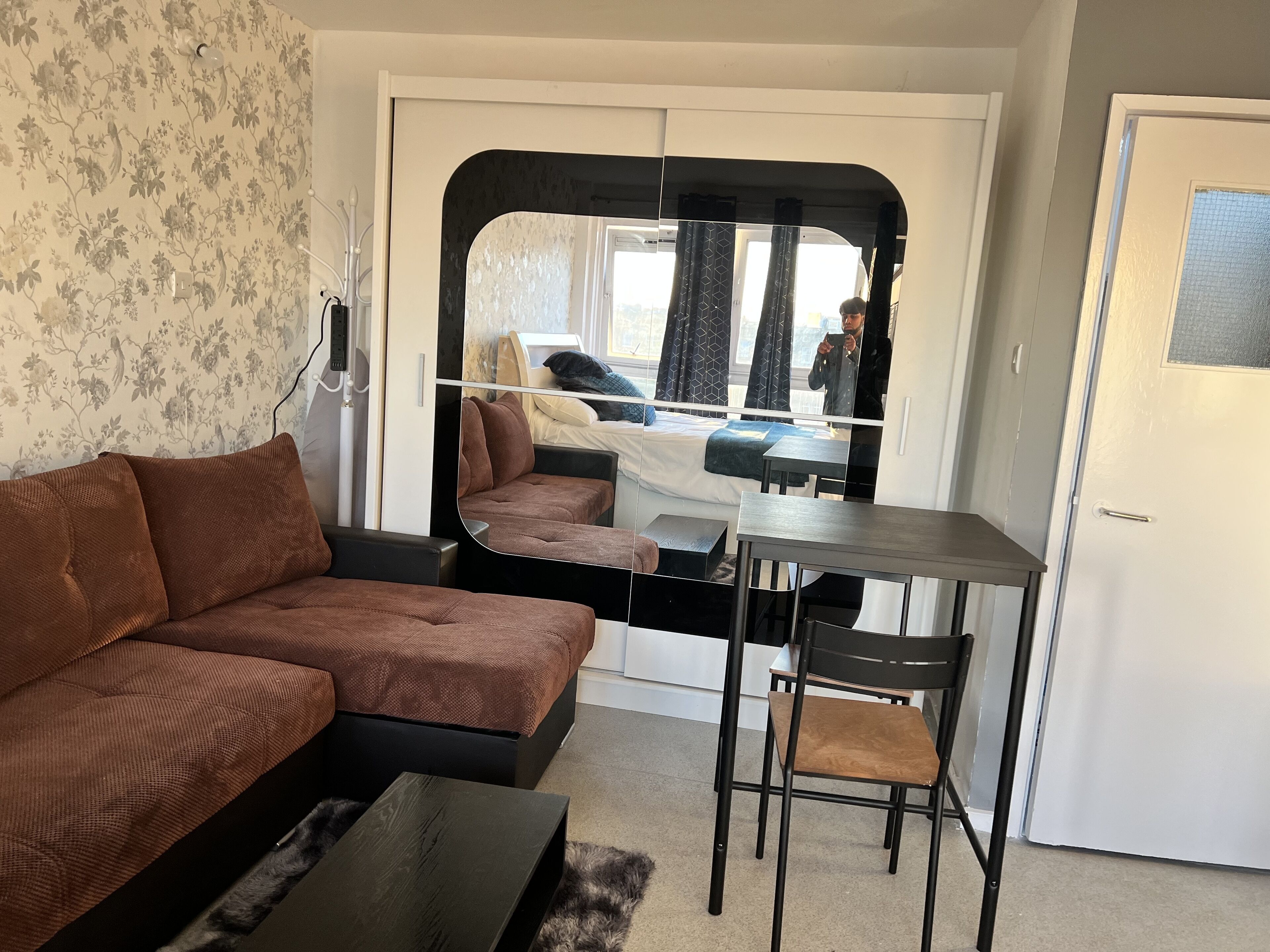 Impeccable 1-bed Apartment in London