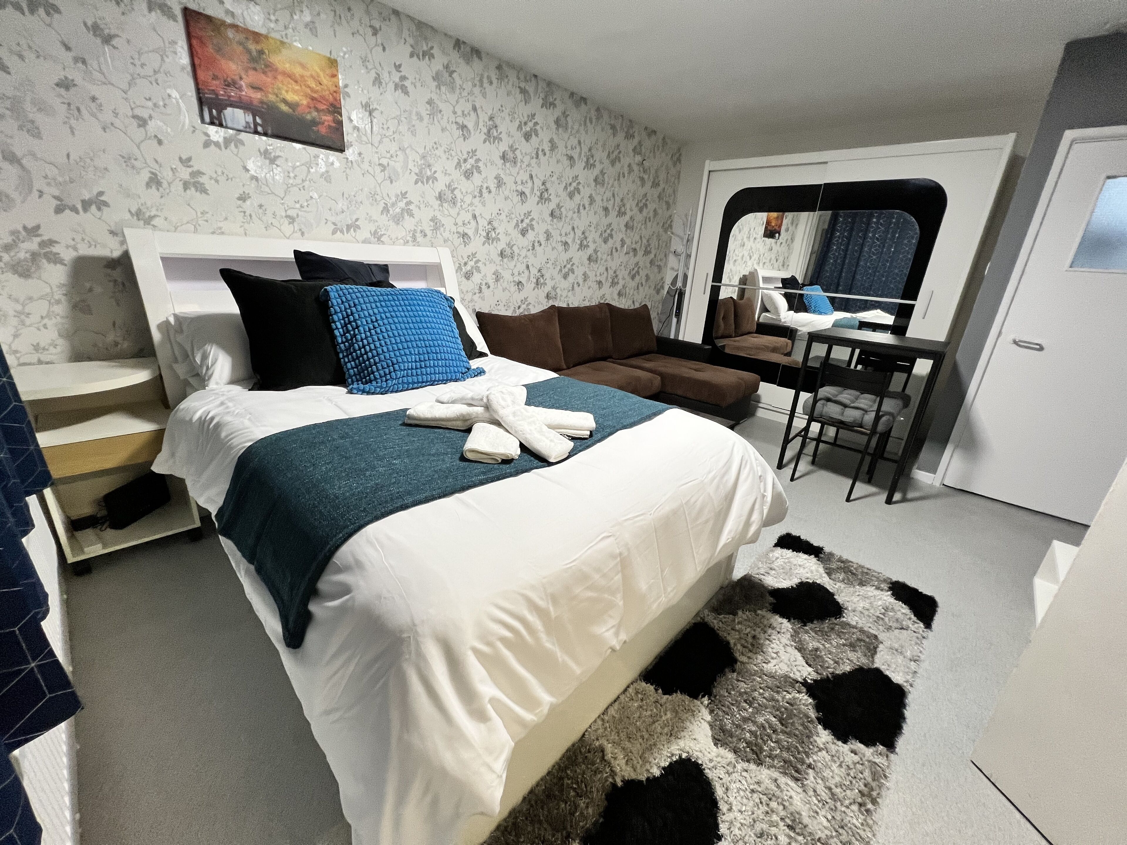 Impeccable 1-bed Apartment in London