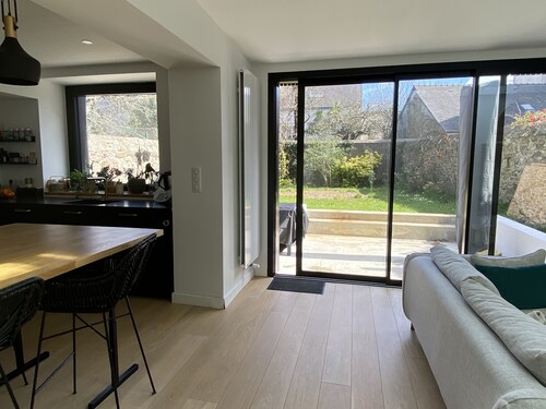 Maison de ville spacieuse et lumineuse