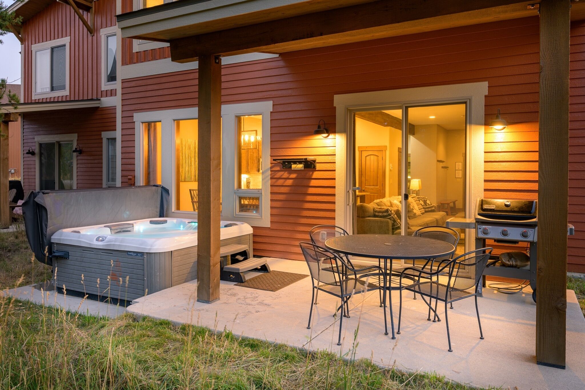 House, 4 Bedrooms | Outdoor dining