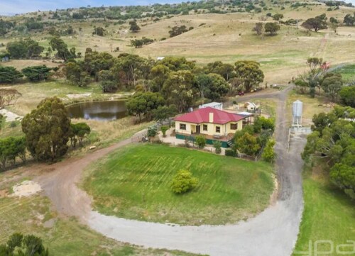 Relaxing farmhouse & panoramic views in Glenmore 