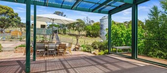 Relaxing farmhouse & panoramic views in Glenmore 