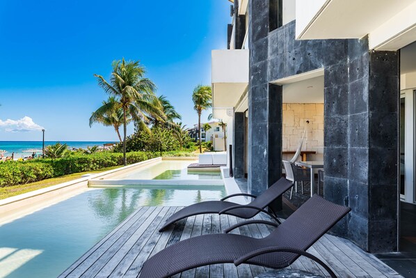 Condo, 2 Bedrooms | Property grounds - Casa Pescadores 102 Norte 2 Bedroom Condo by RedAwning (Playa del Carmen)