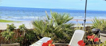 Magnifique vue sur la mer direct sur la plage appartement 110m2 8-9 pers terrass