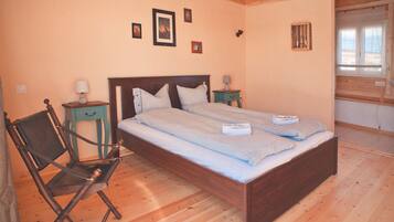 1 habitación, cuna de viaje, wifi gratis y ropa de cama