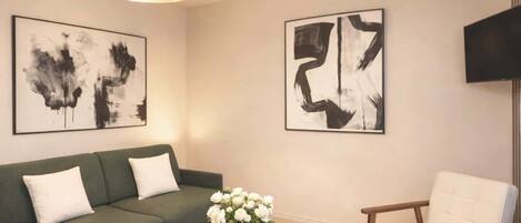 Televisión y oficina