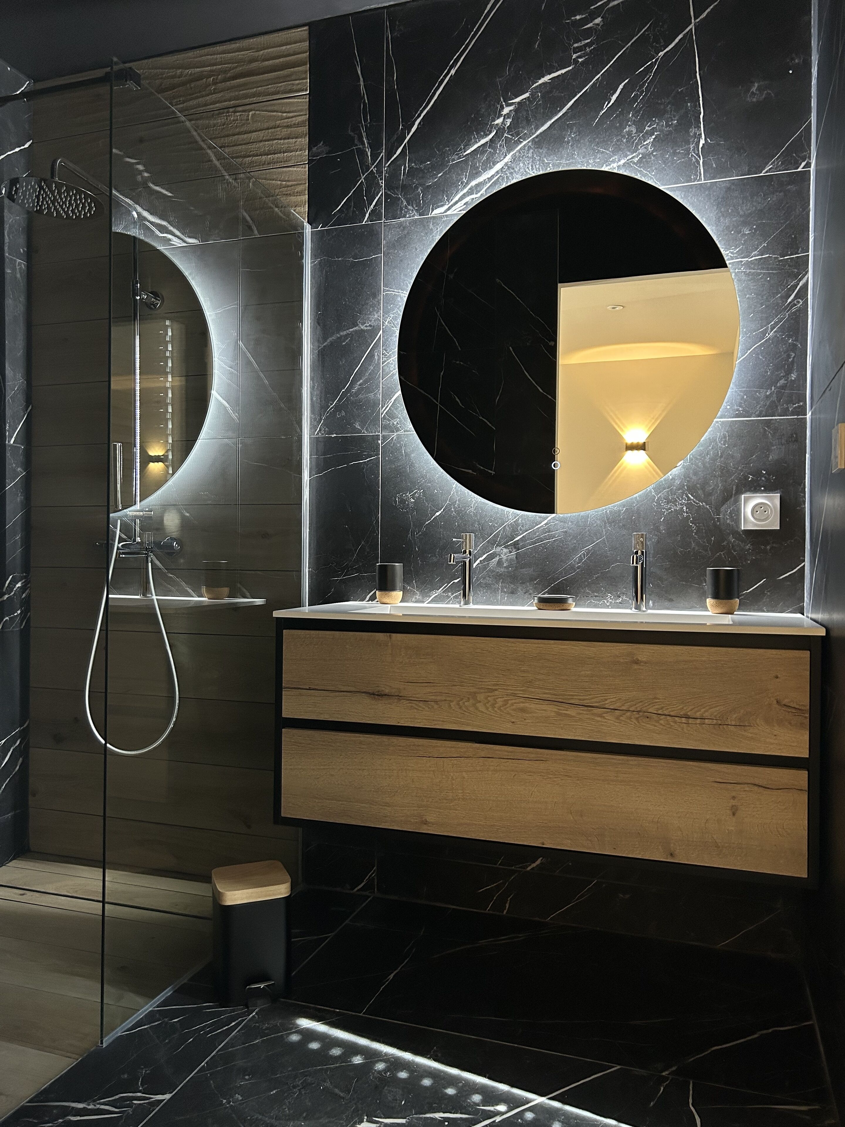 Magnifique Villa Neuve Avec vue sur les Dentelles de Montmirail!