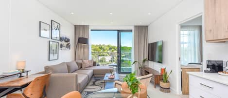 Fernseher, Netflix, Streaming-Dienste