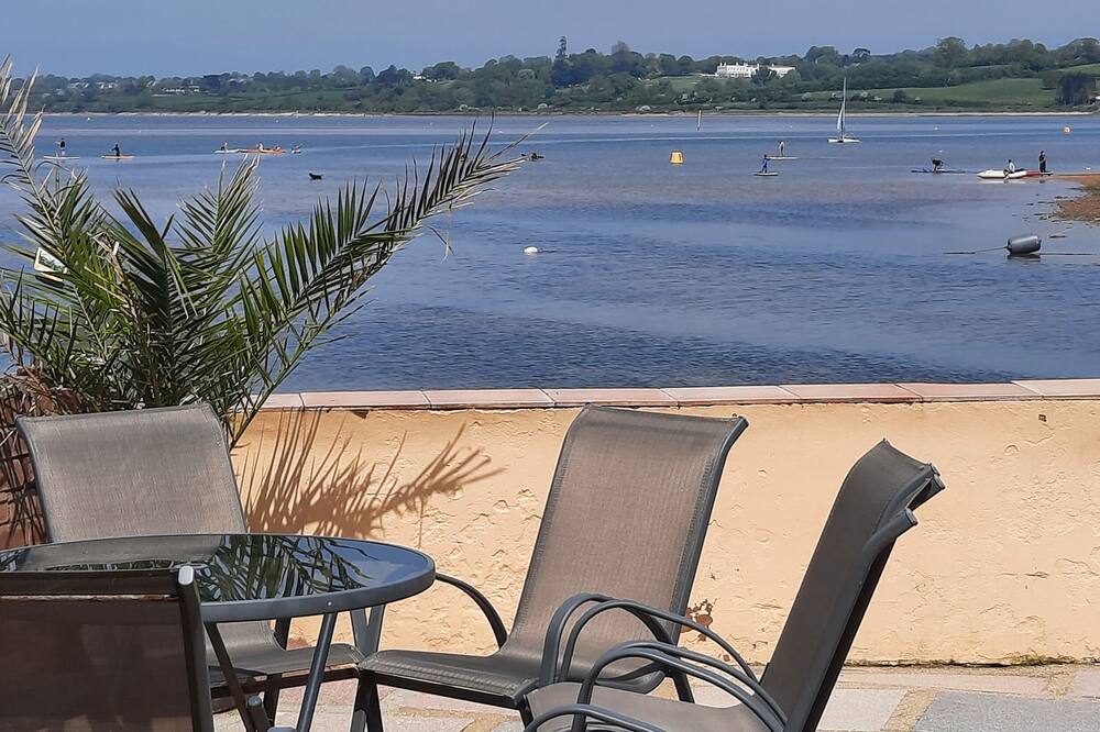 DRIFTWOOD, pet friendly, country holiday cottage in Exmouth