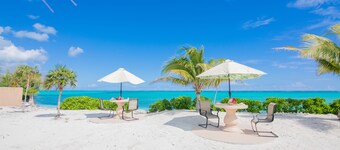 5 Bdr Beachfront Home-Turks & Caicos