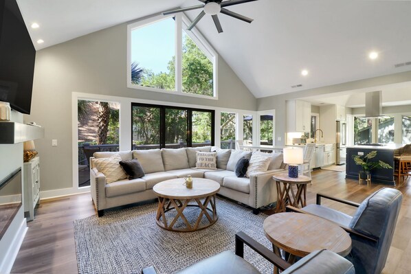 Televisión de pantalla plana y tenis de mesa 