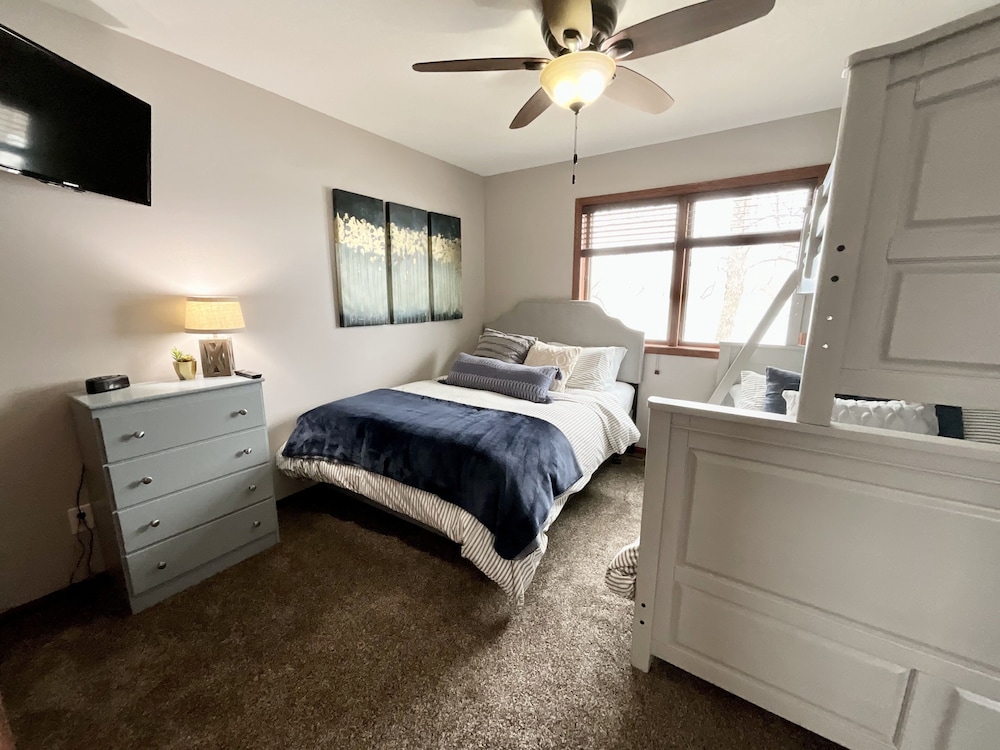 Up North Lakehouse with Beach+Xbox+Fun - Becker County | Vrbo