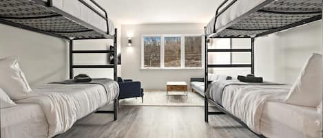 1 quarto, ferros/tábuas de passar roupa, Wi-Fi, roupa de cama
