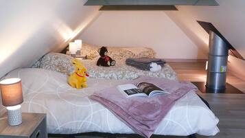 1 slaapkamer, een strijkplank/strijkijzer, gratis wifi